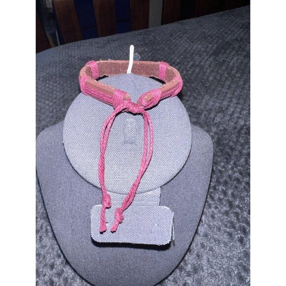 Christian Cuff Bracelet ANTIQUE SILVER CROSS Leather Adjustable Strap Set - Picture 9 of 9